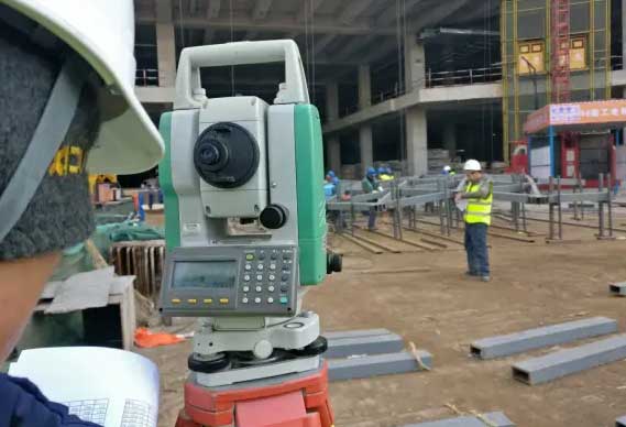 全站儀免棱鏡模式在高空鋼結(jié)構(gòu)測量中的應用與優(yōu)勢